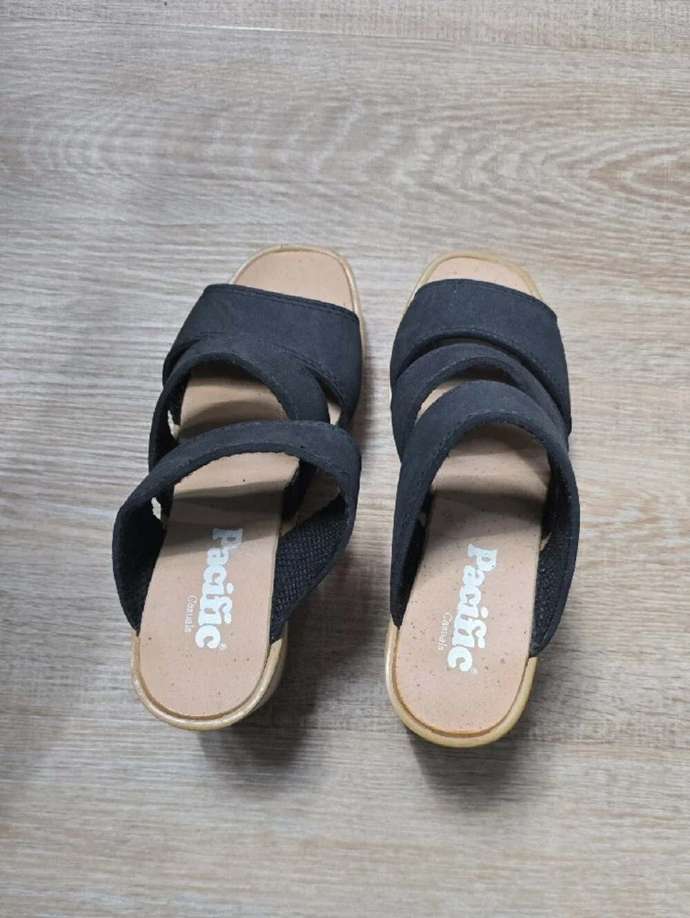 Pacifica Women's Black Strappy Slide Sandals 6M